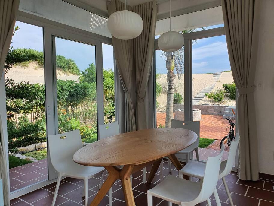 Ho Lan Retreat, Villa Mat Bien Danh Cho 8 Nguoi. Pho Tri Luaran gambar