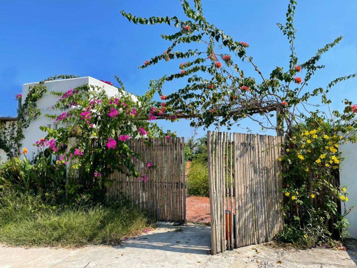 Ho Lan Retreat, Villa Mat Bien Danh Cho 8 Nguoi. Pho Tri Luaran gambar