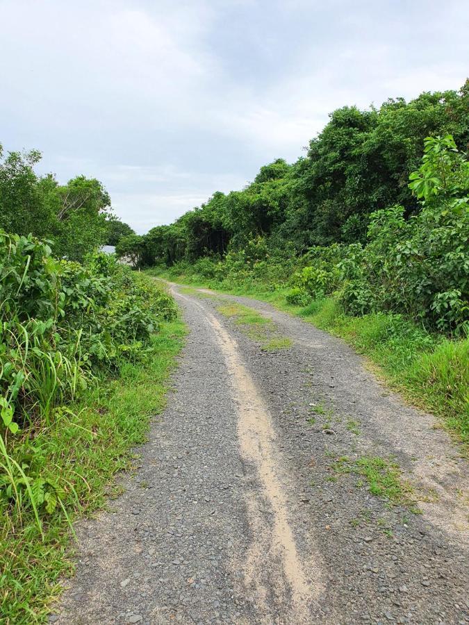 Ho Lan Retreat, Villa Mat Bien Danh Cho 8 Nguoi. Pho Tri Luaran gambar